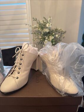 Paolo Sylvia-L Ivory Lace-Up Block Heel Booties